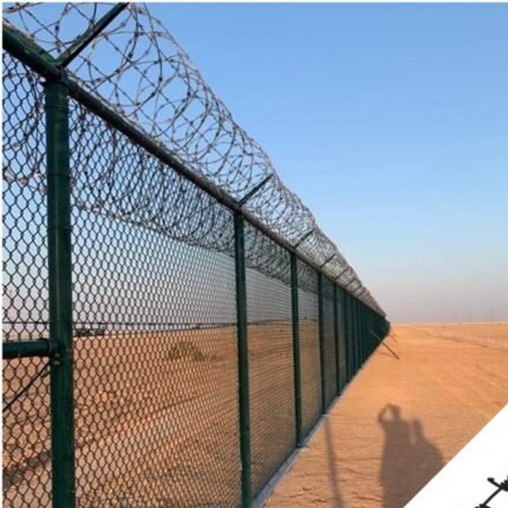 عمل رقم 13 - تركيب شبوك وأسوار